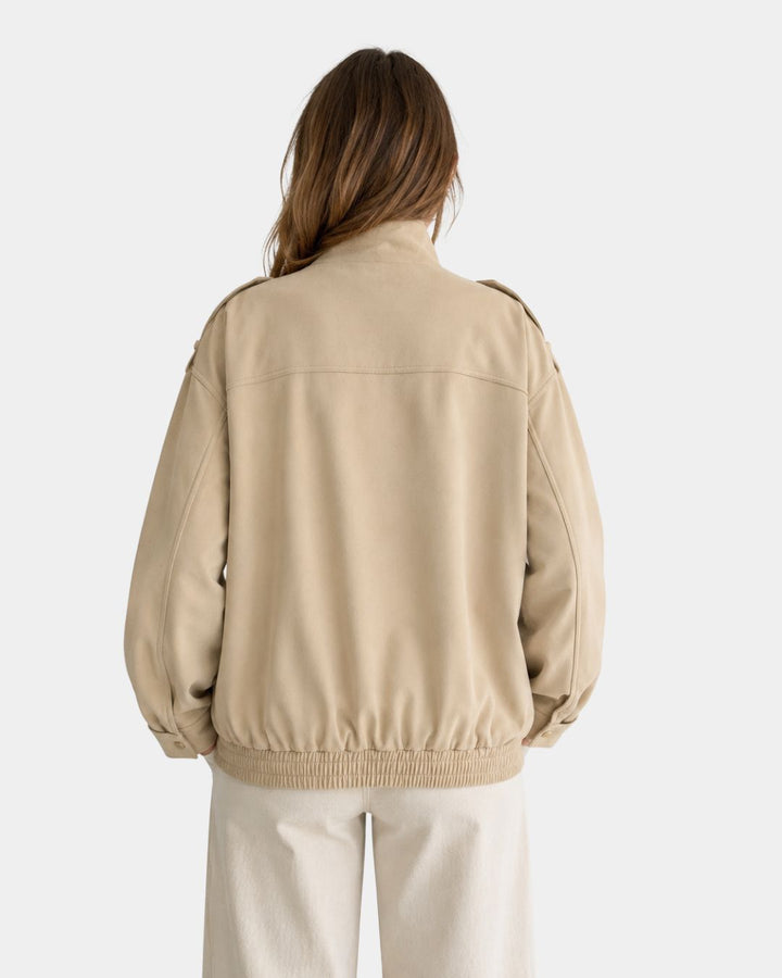 Juléane | Chaqueta bomber elegante con cuello alto