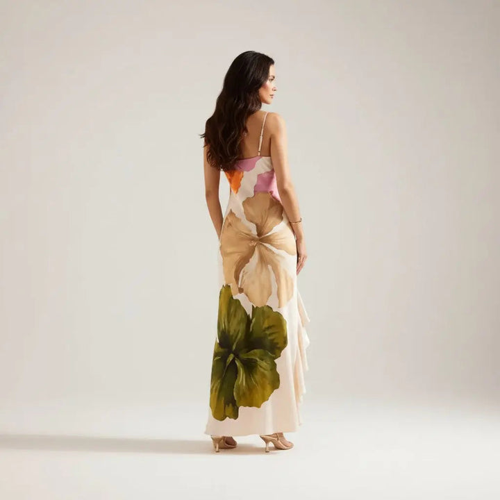 Nuria - Vestido Chic con Detalles de Patchwork y Cuello Asimétrico