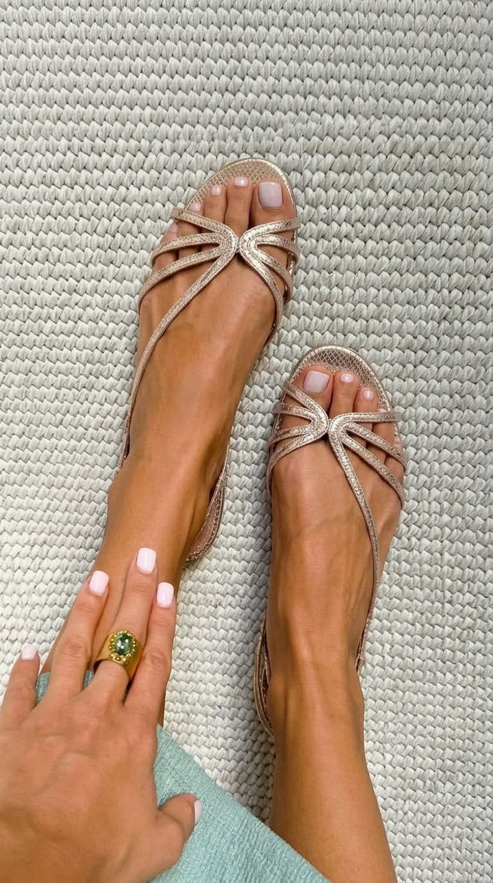 Ginevra | Sandalias Doradas Elegancia Verano