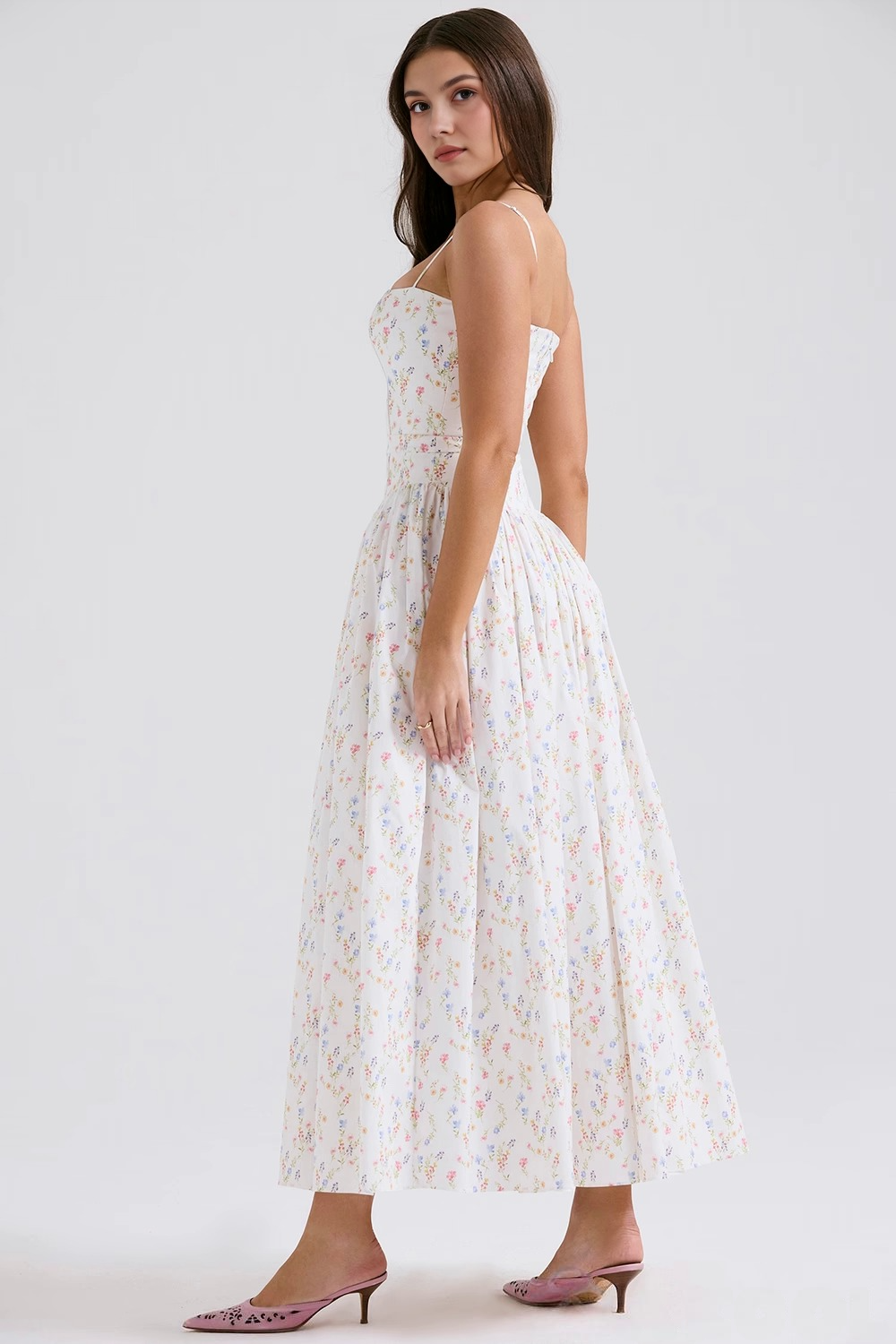 Alexandra – Vestido Romántico