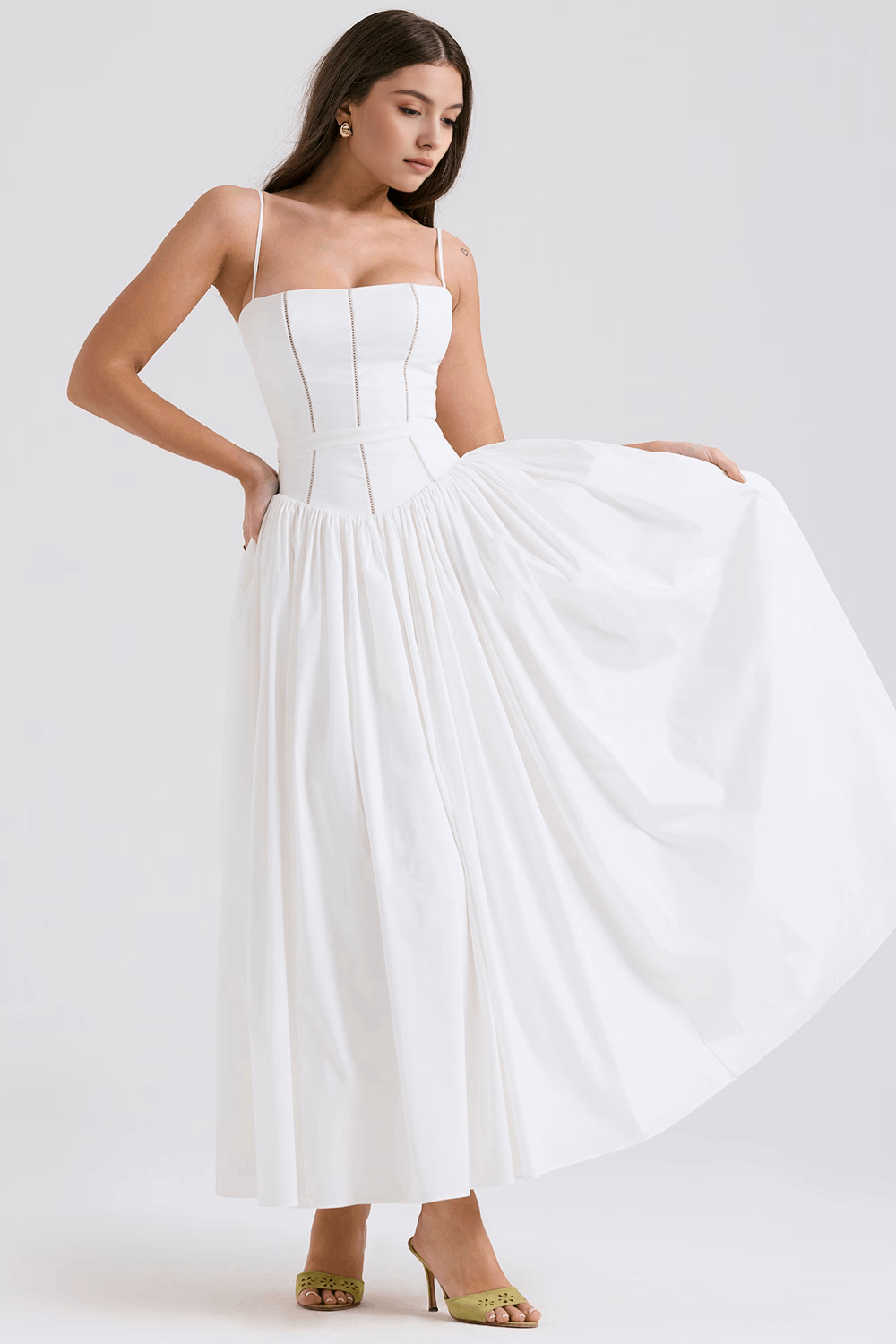 Alexandra – Vestido Romántico