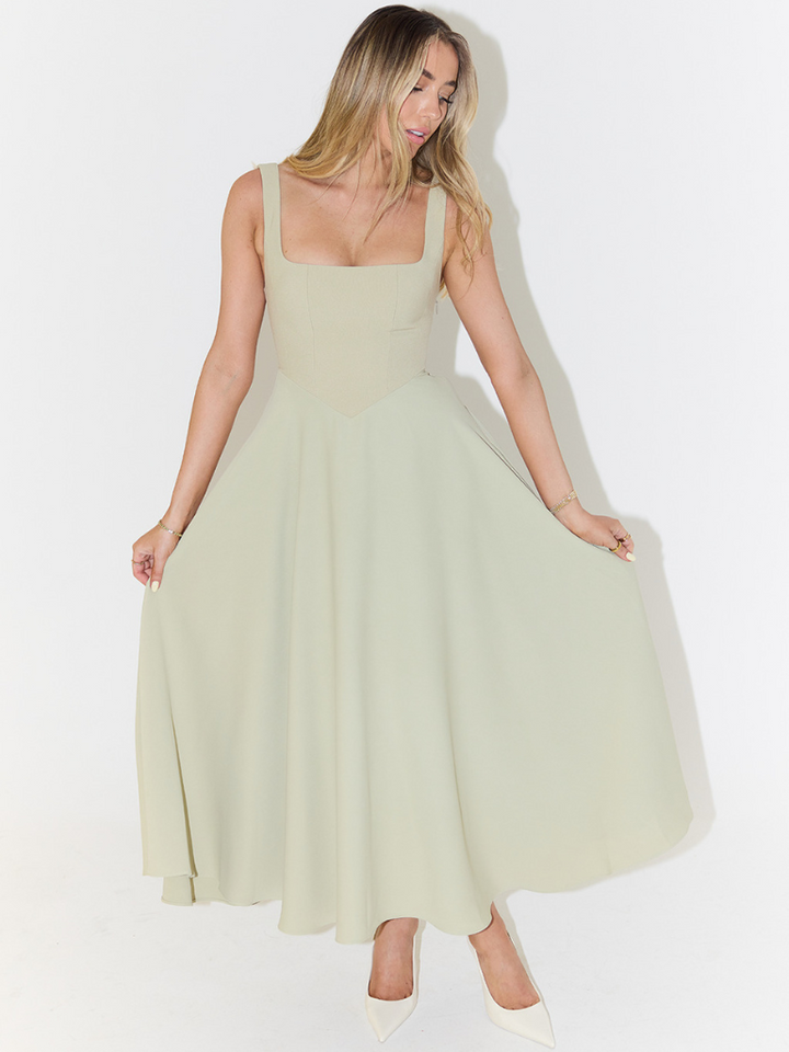Valeria | Elegancia y Estilo para cada ocasión
