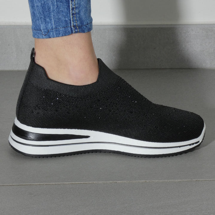 Silvia - Zapatilla Deportiva con Strass