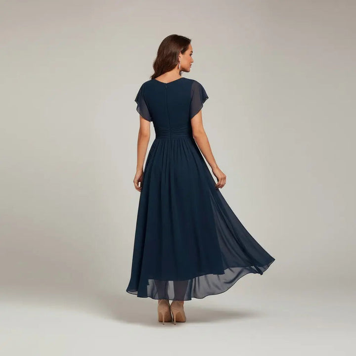 Noelia - Vestido de Noche Elegante con Escote en V