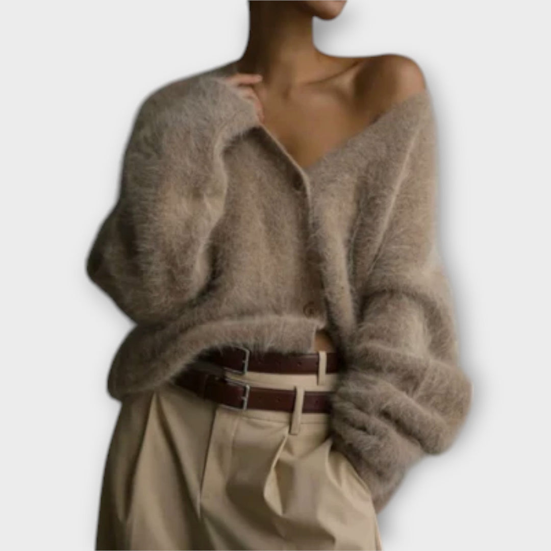 Dahlia - Cárdigan de peluche elegante beige