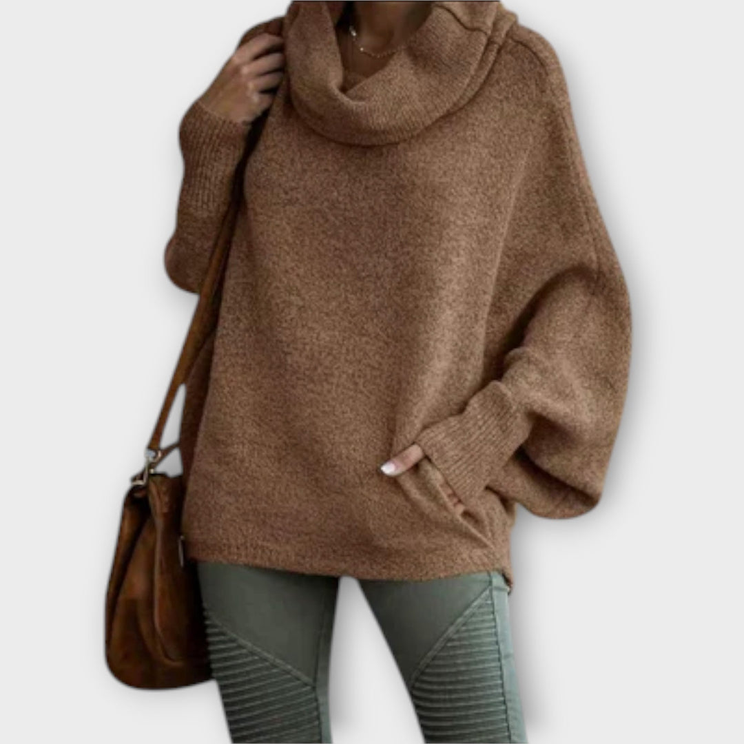 Ulrike - Suéter de cuello alto beige elegante