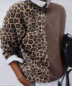 Marina - Suéter gris con mangas de leopardo