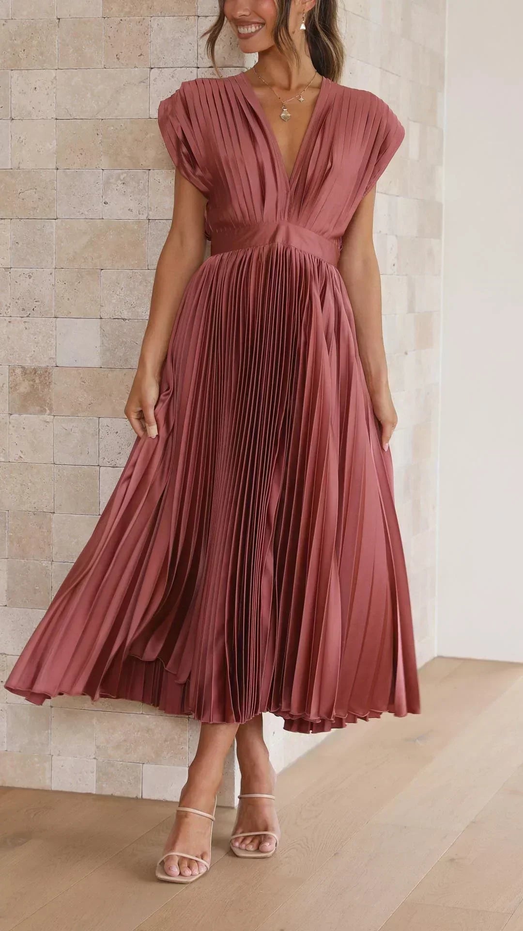 Isla | Vestido plisado elegante