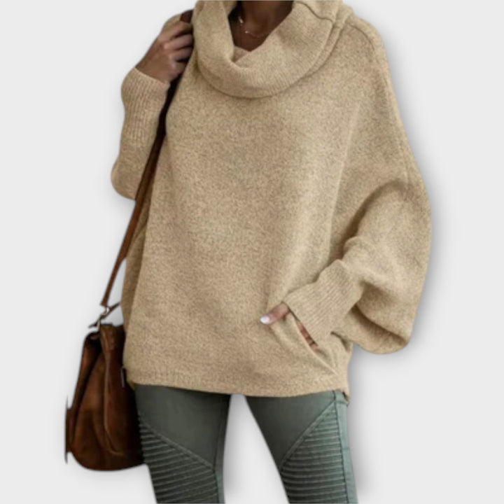 Ulrike - Suéter de cuello alto beige elegante