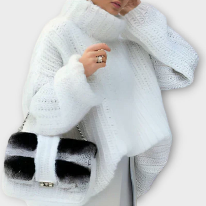 Paulina - Sudadera blanca suave con mangas largas