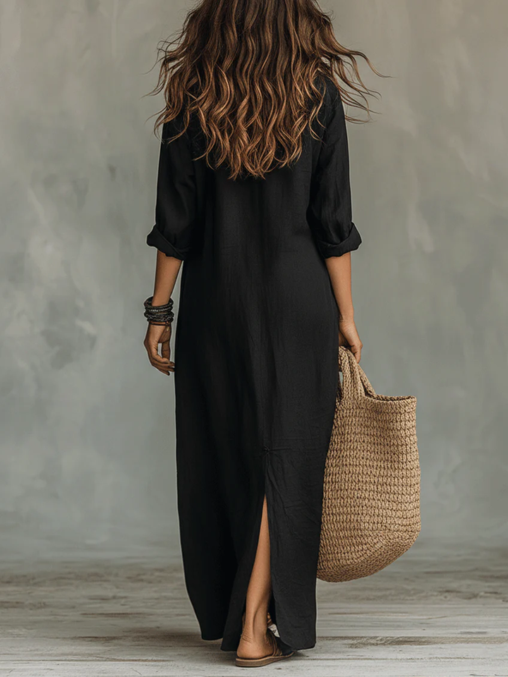 Soline | Vestido Maxi Negro – Diseño de Botones con Hombros Anchos