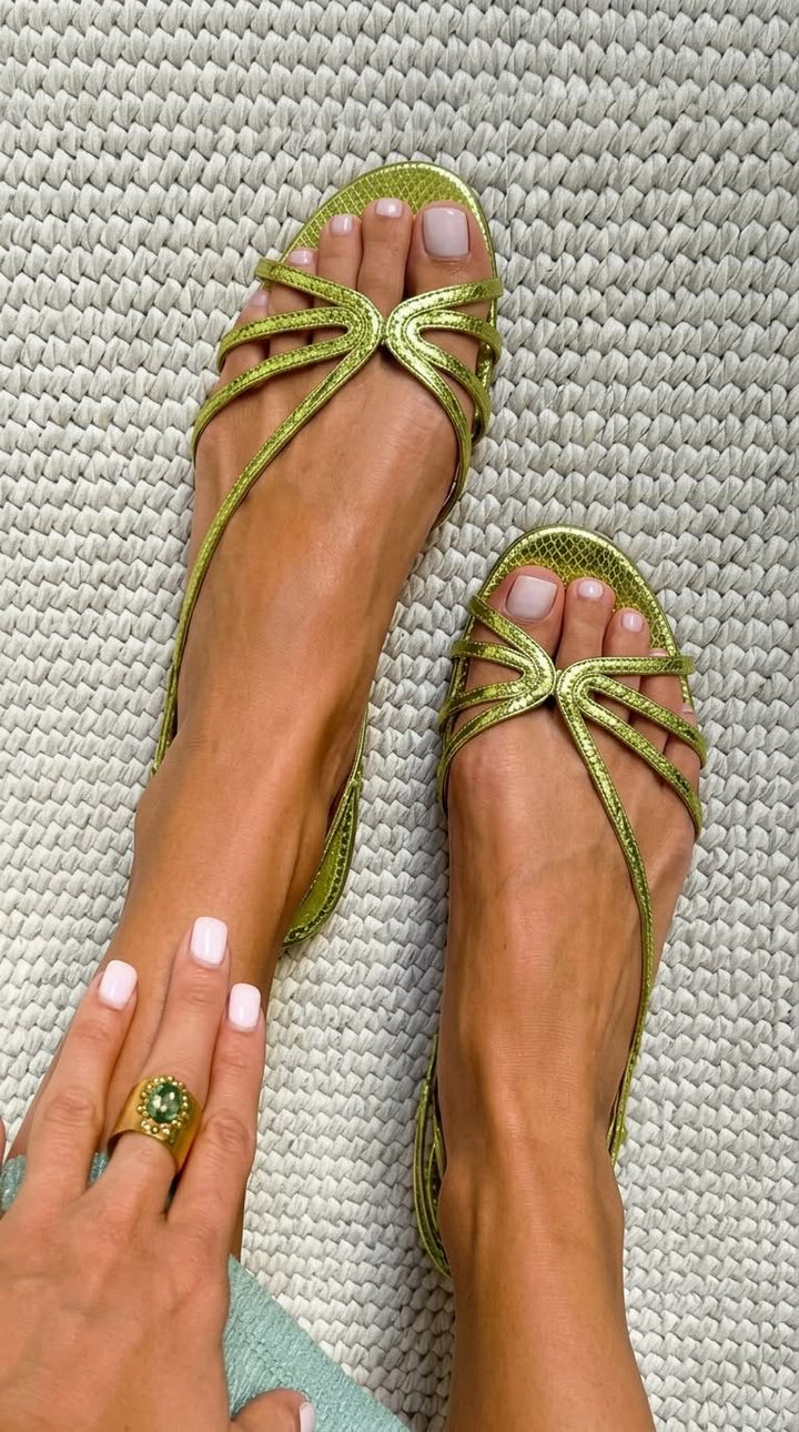 Ginevra | Sandalias Doradas Elegancia Verano