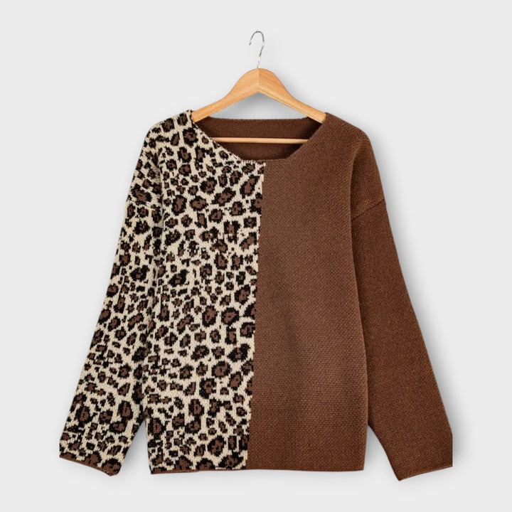 Marina - Suéter gris con mangas de leopardo