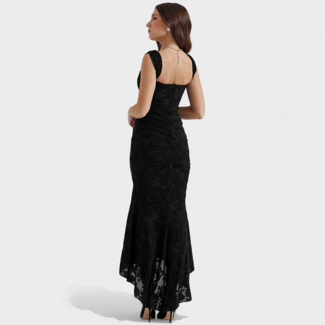 Eduarda - Vestido de silueta romántica